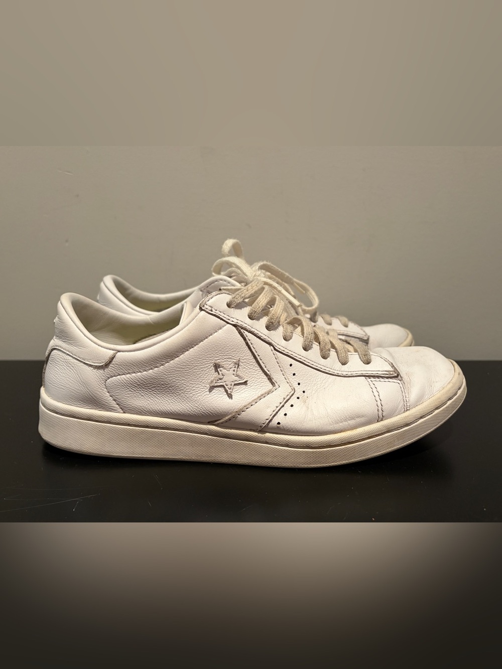 White Leather Converse Sneakers size 8 womens